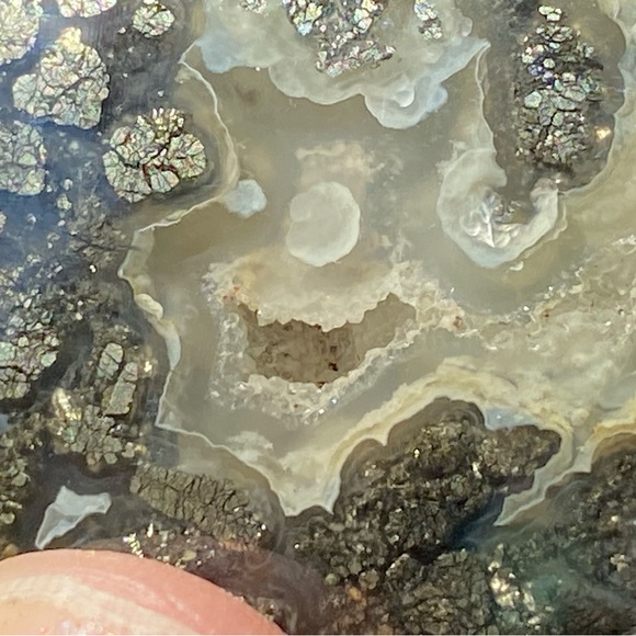 Druzy Marcasite Cabochon - Picture 5 of 16